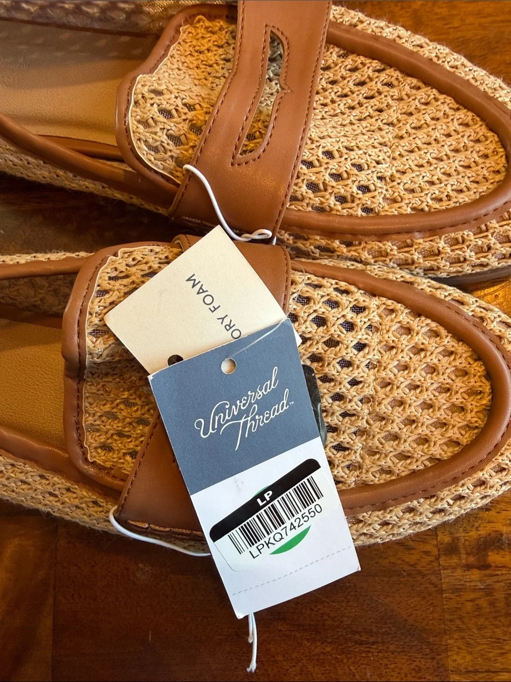 Universal Thread Woven Loafers in Tan and Brown. Women’s Size 10